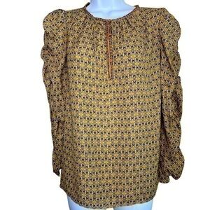 Max studio ruched long sleeve top